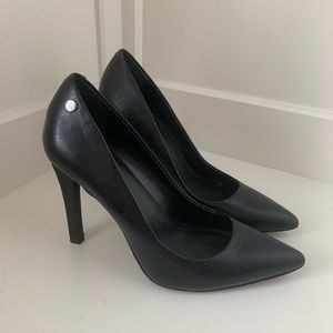 Calvin Klein Black Leather Pumps
